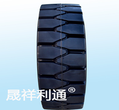 实心轮胎